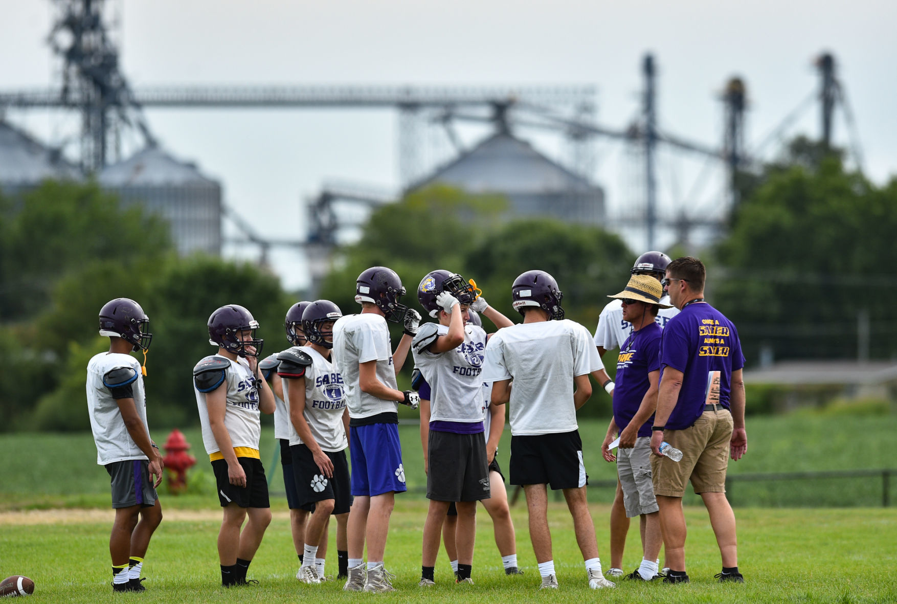 081519-qct-spt-dewitt-football-070a.JPG